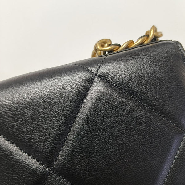 CHANEL 19 WOC Quilted Lambskin Black