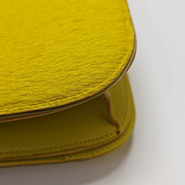 CLASSIC BOX Medium Fur Yellow