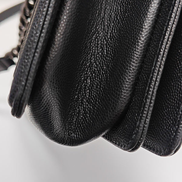 BOY CHANEL Medium Quilted Calfskin Black