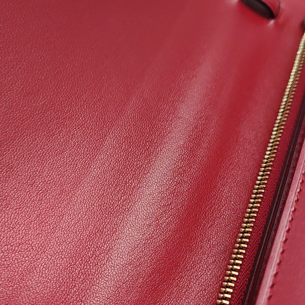 CLASSIC BOX Medium Calfskin Red