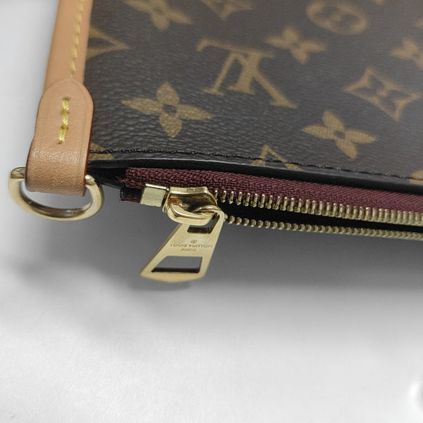 CARRYALL MM Monogram Coated Canvas Brown