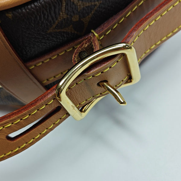 BOITE CHAPEAU PM Monogram Coated Canvas Brown