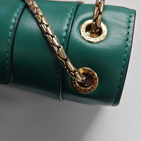 SERPENTI FOREVER Medium Calfskin Green