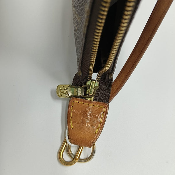 ACCESSOIRES Monogram Coated Canvas Brown