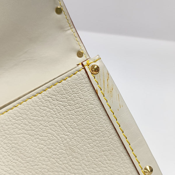 Calfskin White