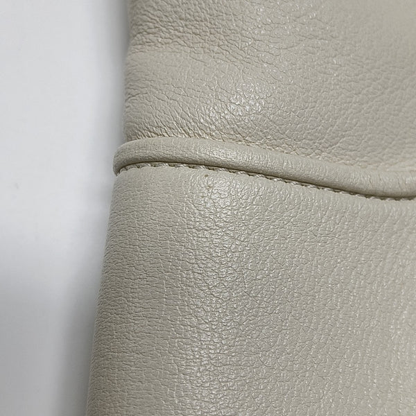 Arli Calfskin White