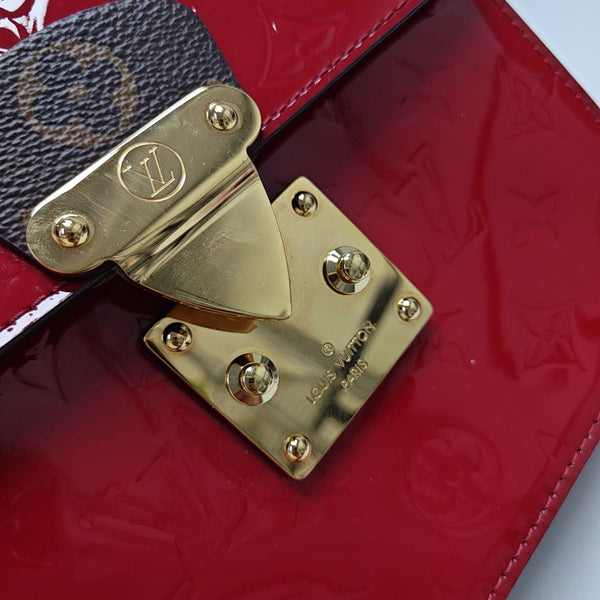 SPRING STREET Patent Leather Red