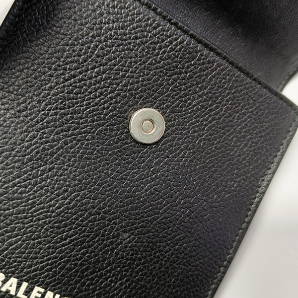 Cash Calfskin Black