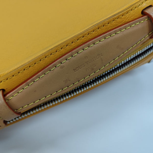 SOFT TRUNK Calfskin Yellow