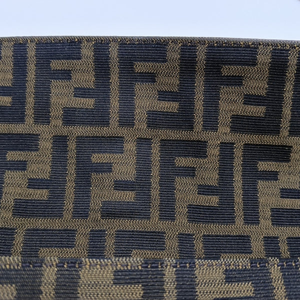 Canvas Brown