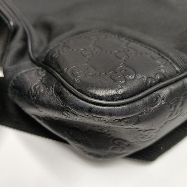 Messenger Fabric Black