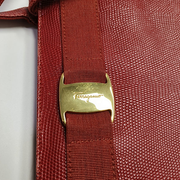 Vara Large Calfskin Red