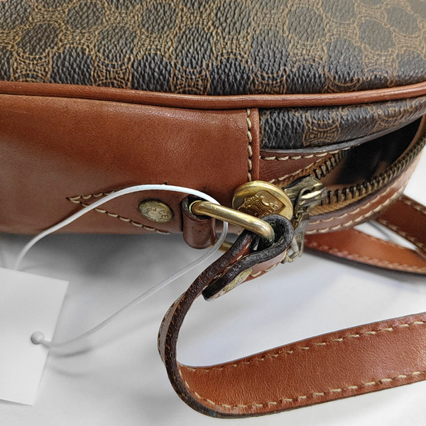 Authenticated pre-owned MACADAM BLASON TRIOMPHE Coated Canvas Brown - Shoulder Bag at Looply