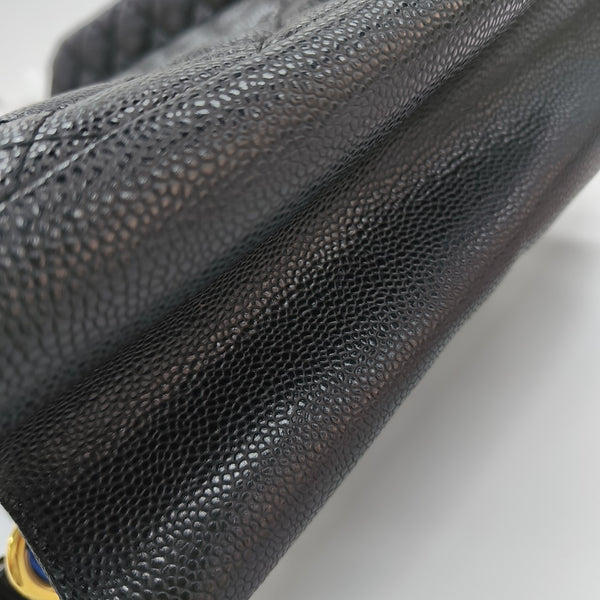 CHANEL GST Large Quilted Grained Calfskin Black