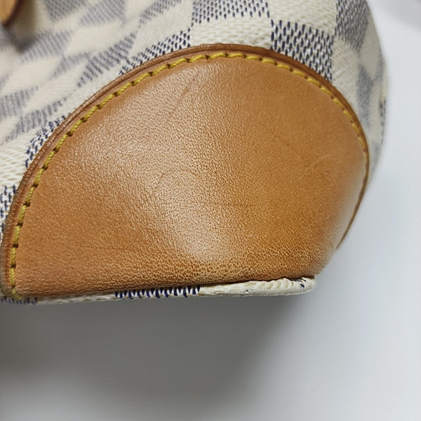 HAMPSTEAD MM Damier Azur Coated Canvas White