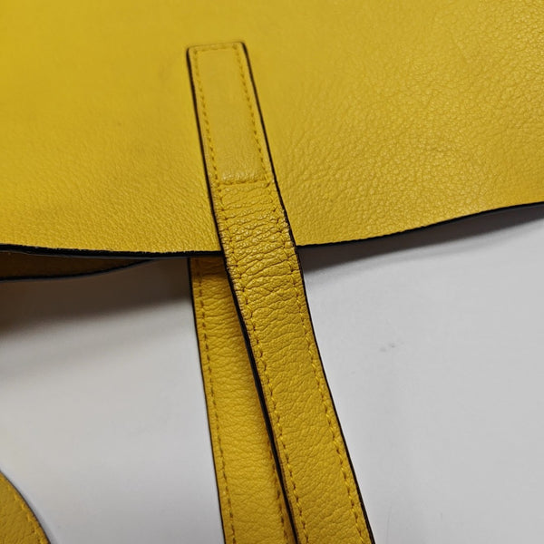 E/w Leather Yellow