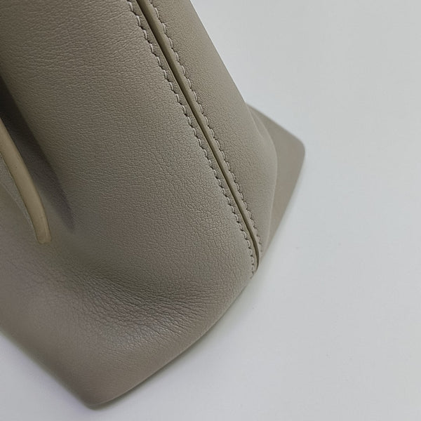Downtown Calfskin Gray