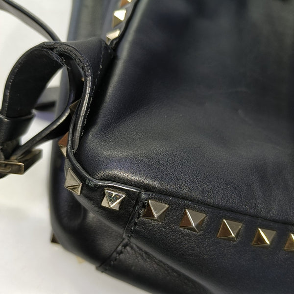 Rockstud Calfskin Black