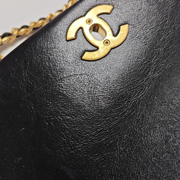 Quilted Calfskin Shoulder Bag Black