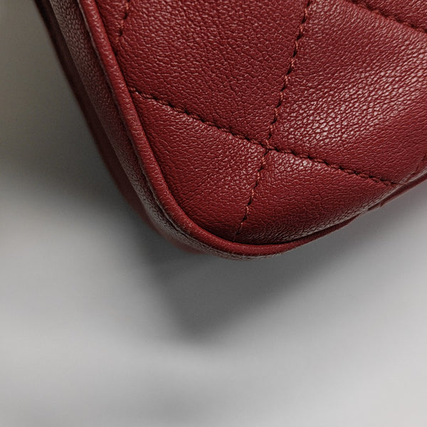 CHAIN INFINITY TOP HANDLE Medium Quilted Lambskin Red