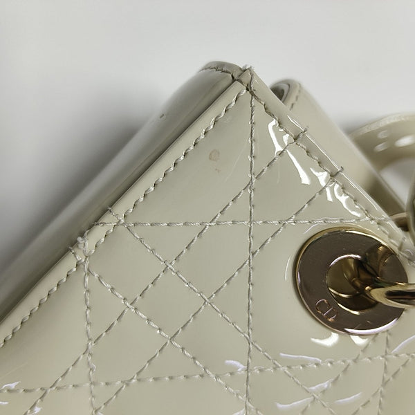 Lady D-Joy Super Mini Cannage Patent Leather White