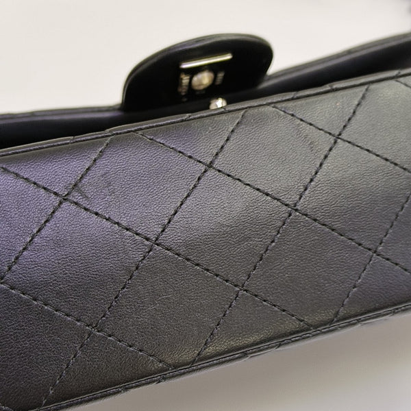 CLASSIC FLAP Medium Quilted Lambskin Black