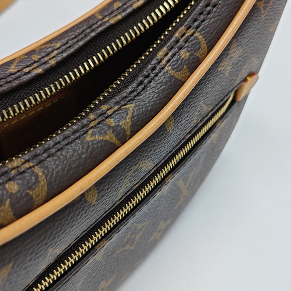 LOOP Monogram Coated Canvas Brown