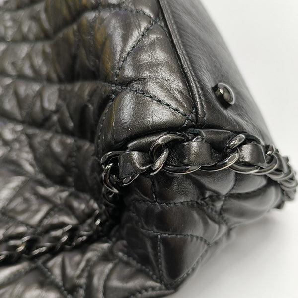CHAIN ME Quilted Calfskin Gray