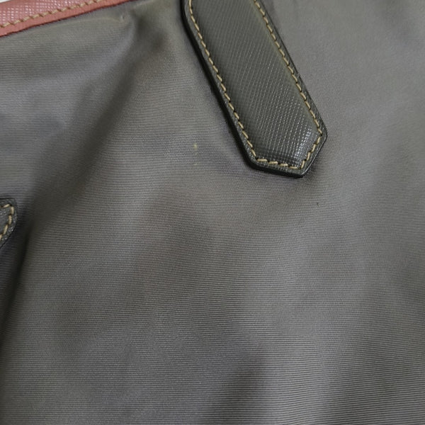 Vitello Phenix Tote Nylon Gray