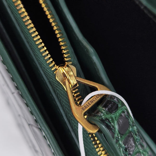 B. Calfskin Green