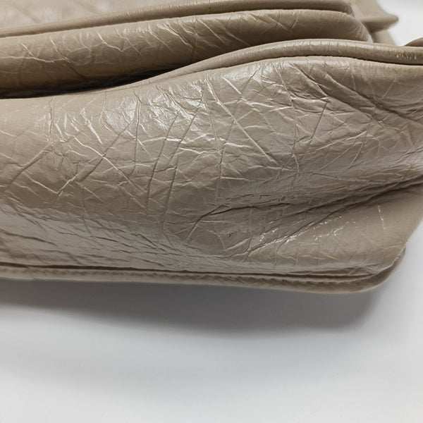 NIKI Small Chevron Calfskin Beige