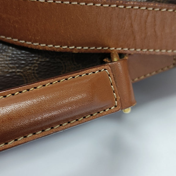Coated Canvas Brown