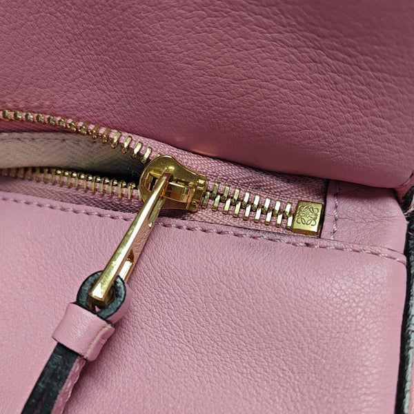 Puzzle Medium Calfskin Pink