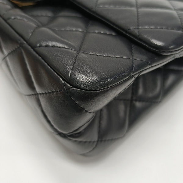 2.55 Maxi Quilted Lambskin Black