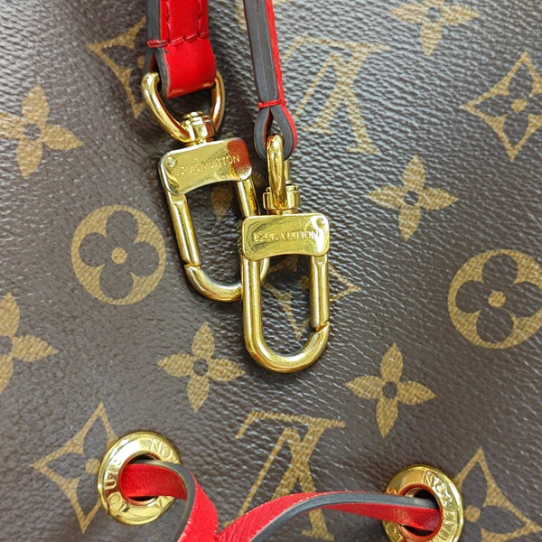 NÉONOÉ MM Monogram Coated Canvas Brown