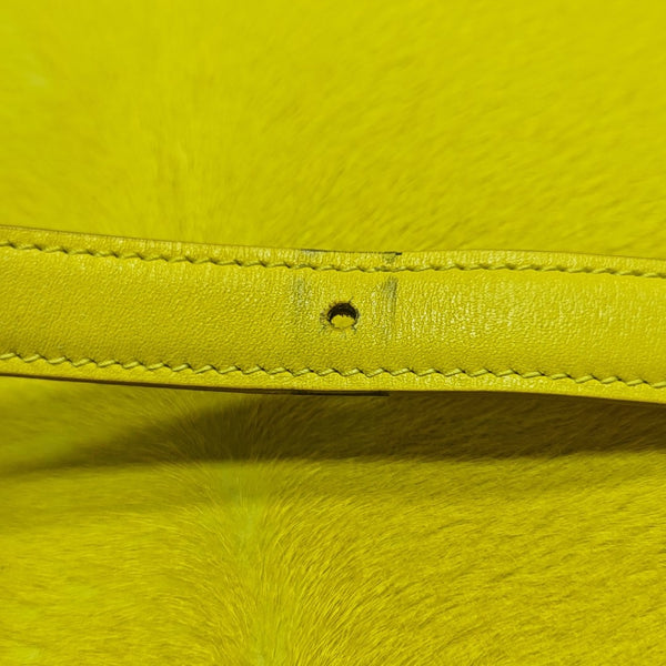 CLASSIC BOX Medium Fur Yellow