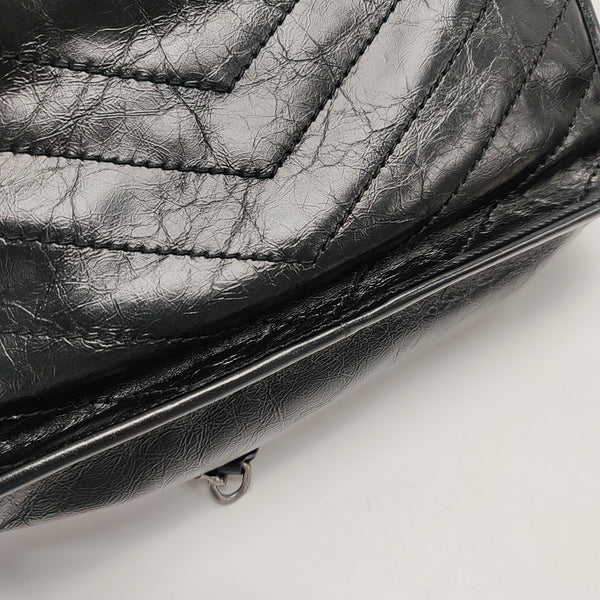 NIKI Medium Chevron Calfskin Black