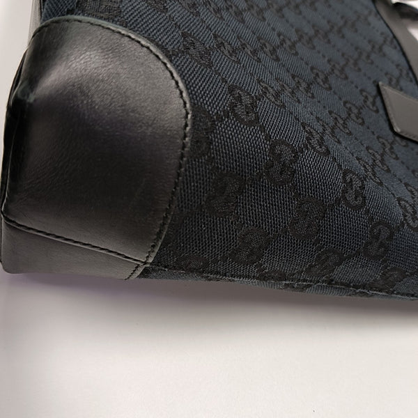 Monogram Canvas Black