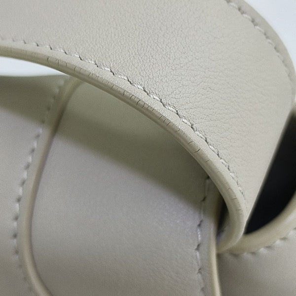 Downtown Calfskin Gray