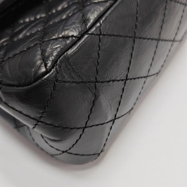 2.55 225 Quilted Calfskin Black