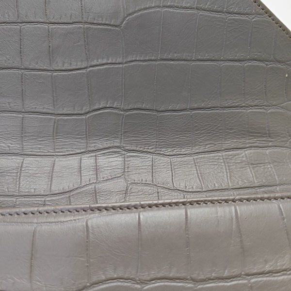 COLLEGE Medium Calfskin Gray