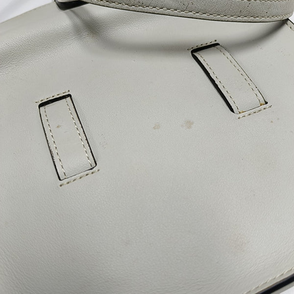 SYMMETRICAL Calfskin White