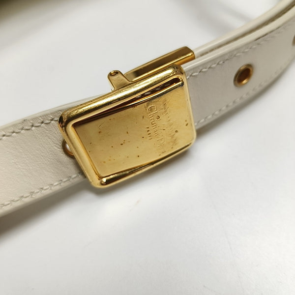 30 Montaigne Calfskin White