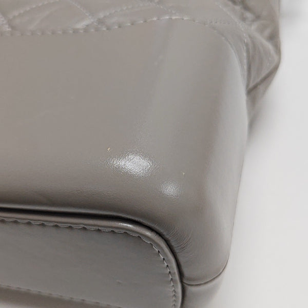 GABRIELLE Medium Quilted Calfskin Gray