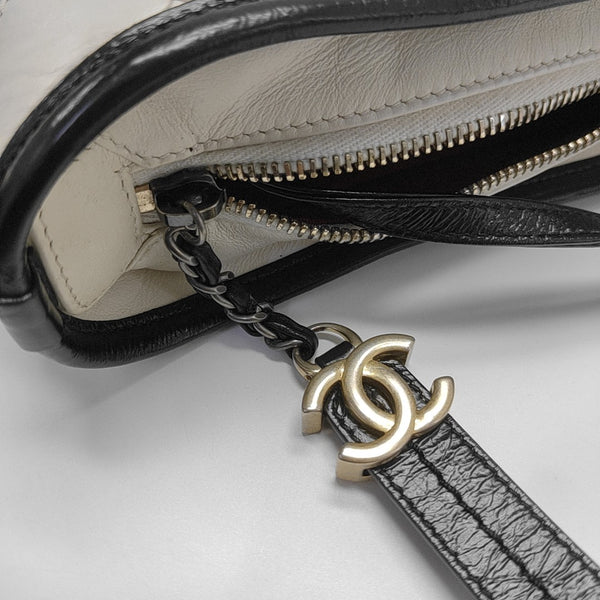 GABRIELLE Small Quilted Calfskin White