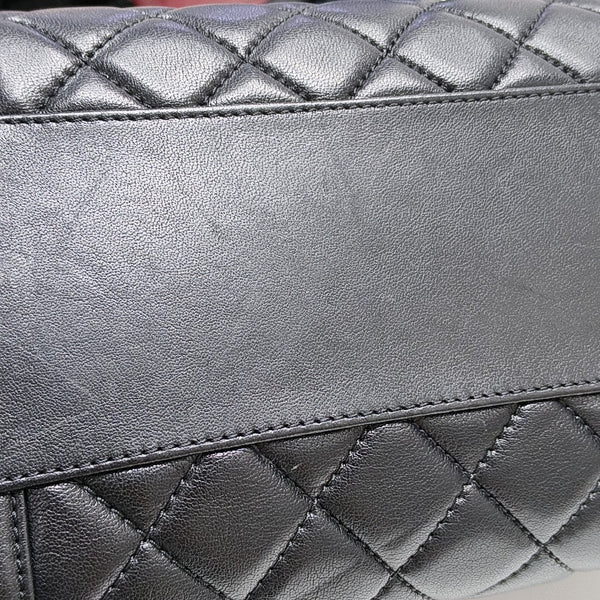 Quilted Lambskin Tote Bag Black