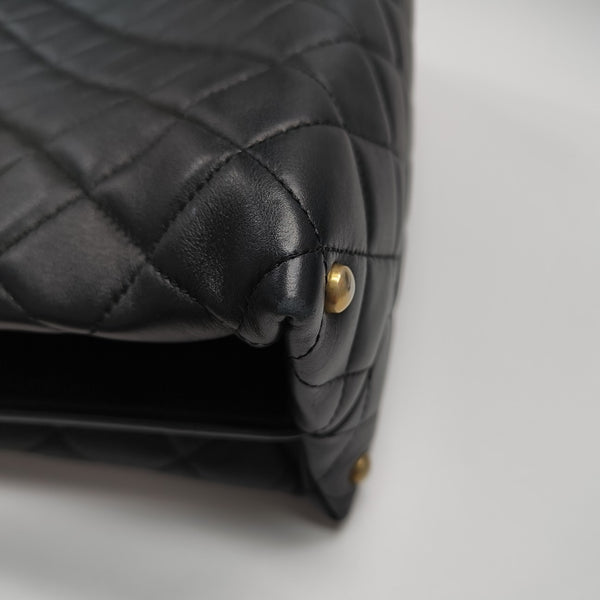 Quilted Calfskin Tote Bag Black