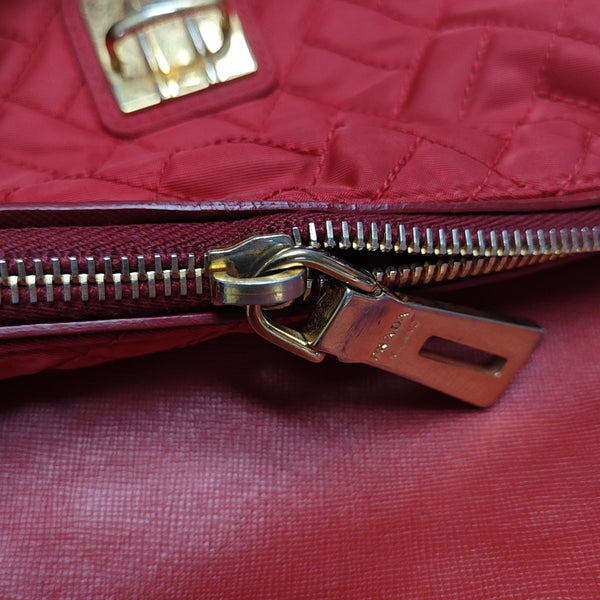 Quilted Nylon Shoulder Bag Red