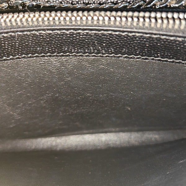 MONOGRAM Medium Chevron Calfskin Black