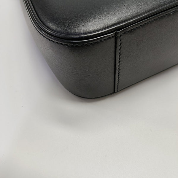 LE 5 À 7 Small Calfskin Black